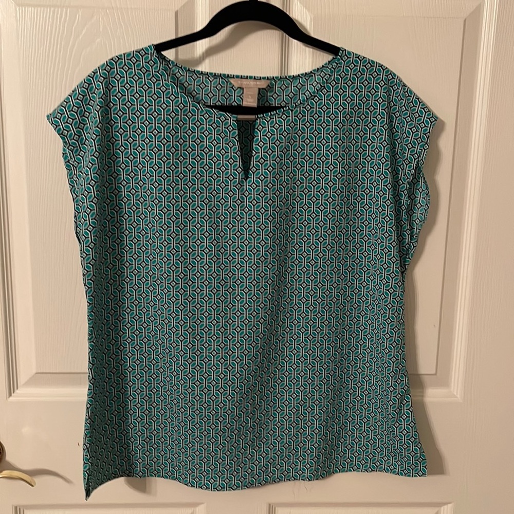 Pair of Banana Republic shells/tops - size petite L